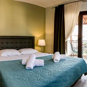 Apartament Hytro, Afytos